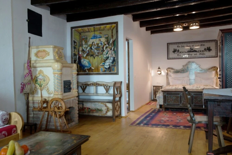 Deluxe Suite