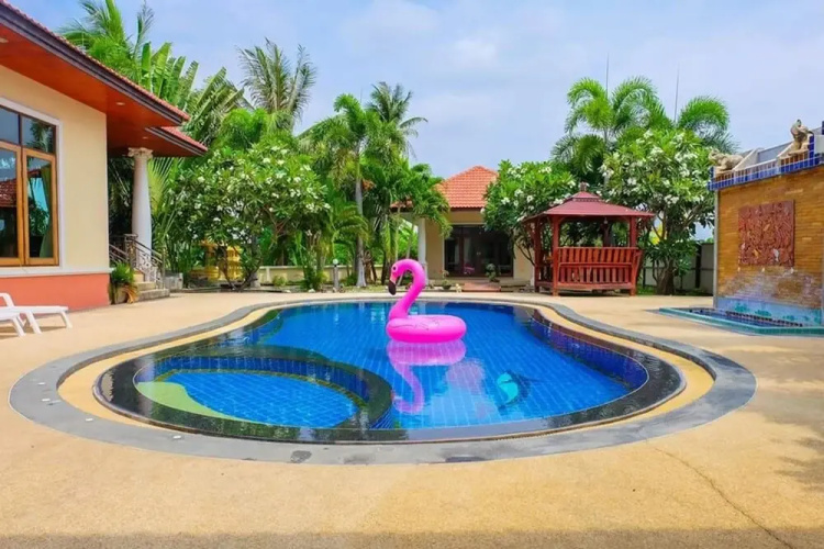 Tansita House