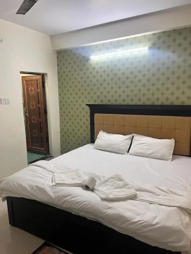 Shivay Inn