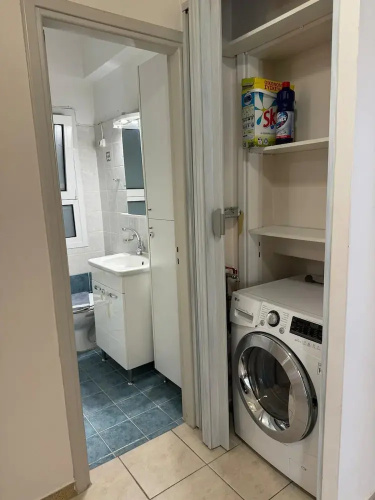 Central Apartment - At086