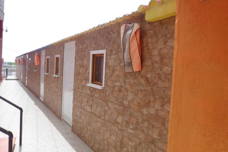 1 Bedroom Bungalow