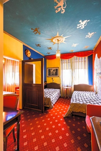 Classic room