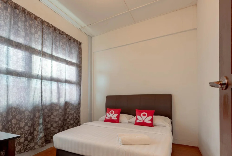 ZEN Rooms Island Backpackers