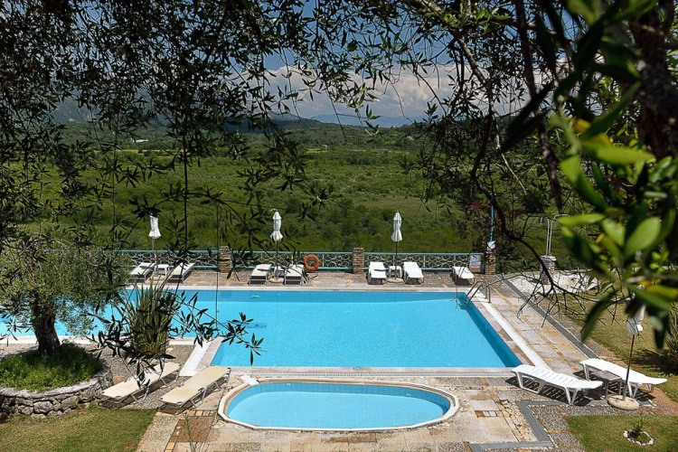Fundana Villas Studio