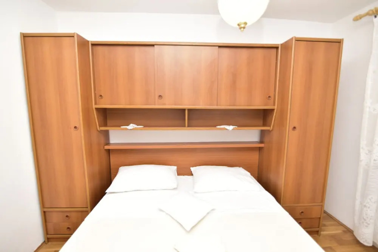 Rooms Tom