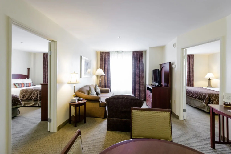 Staybridge Suites Austin Airport by IHG