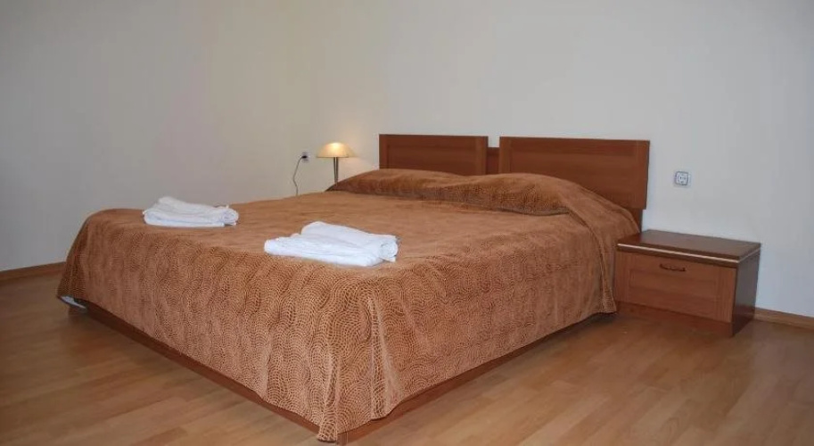 PM Services Riverside Apartments