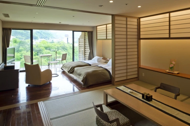 Suite with view