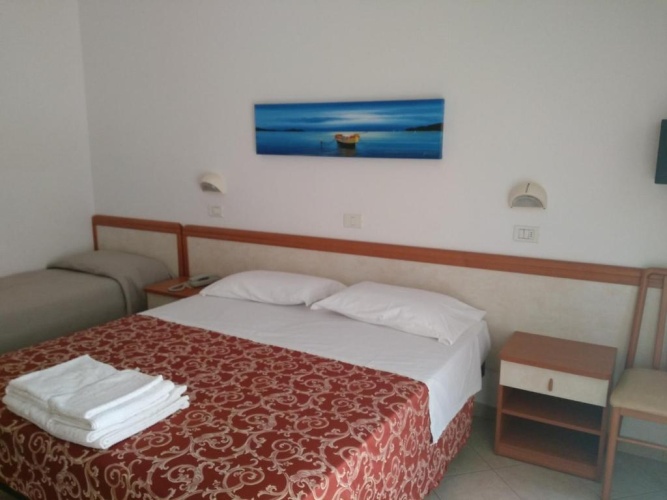 Deluxe Triple room