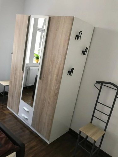 F & W Apartment