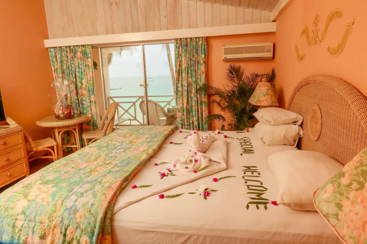 Coco Reef Resort & Spa photo 6