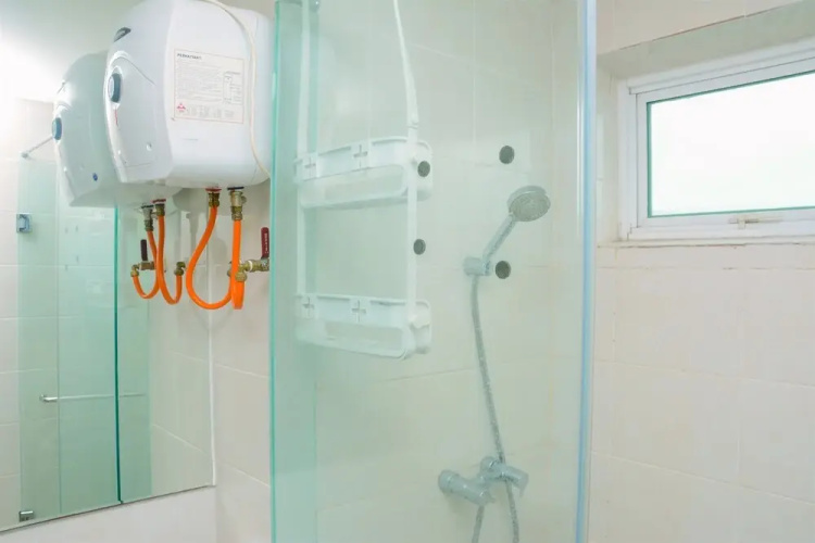 Best View and Spacious 2BR Green Bay Pluit Apartment