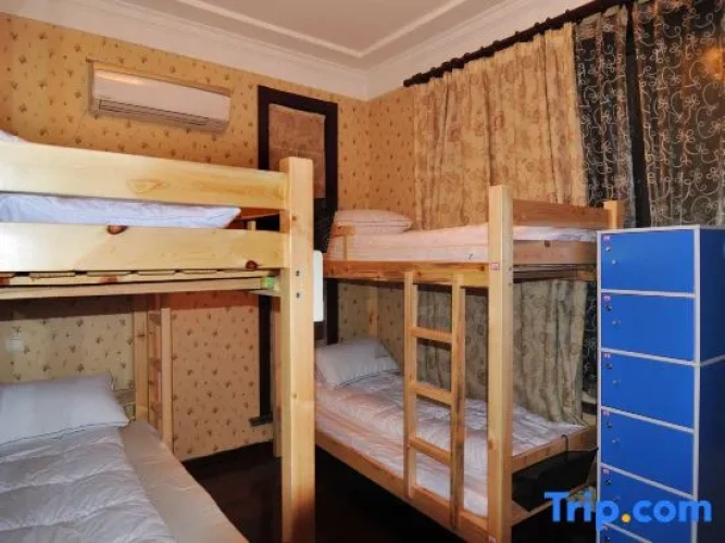 Bed in Dorm (female dorm)