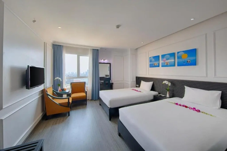 Deluxe Family Suite