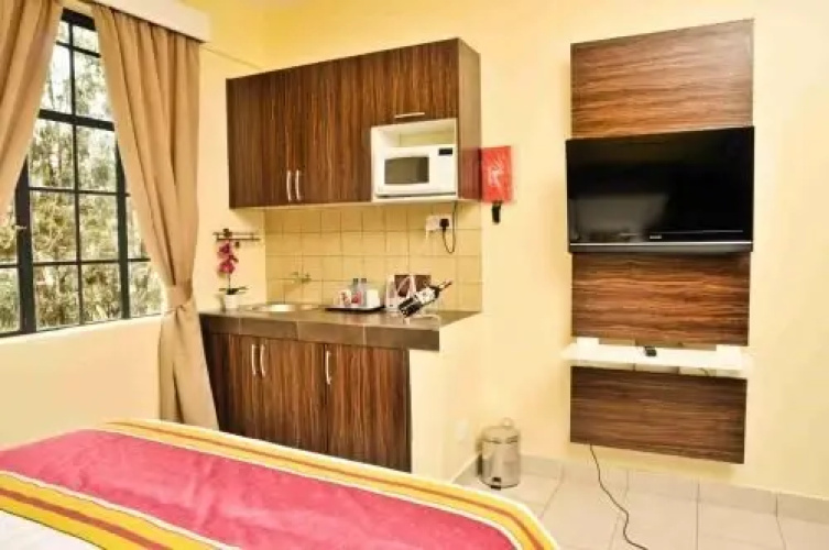 Magharibi Suites Hotel