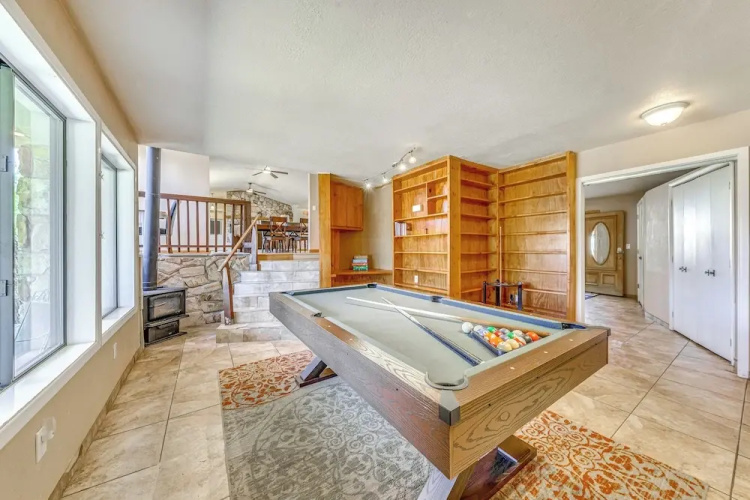Spacious Ruidoso Home w/ Patio & Mountain Views!