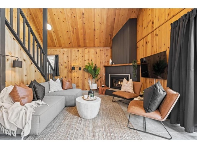 Standard Family room