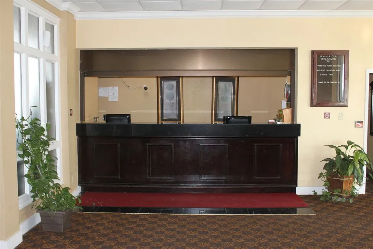 Ramada Florence