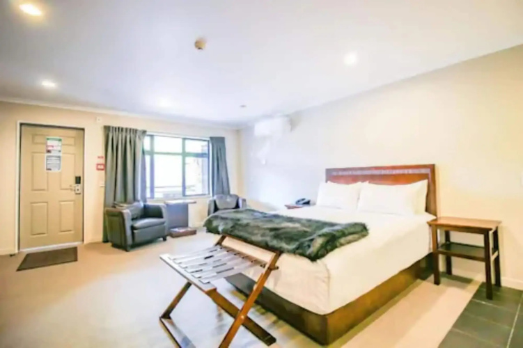 Aotea Motor Lodge