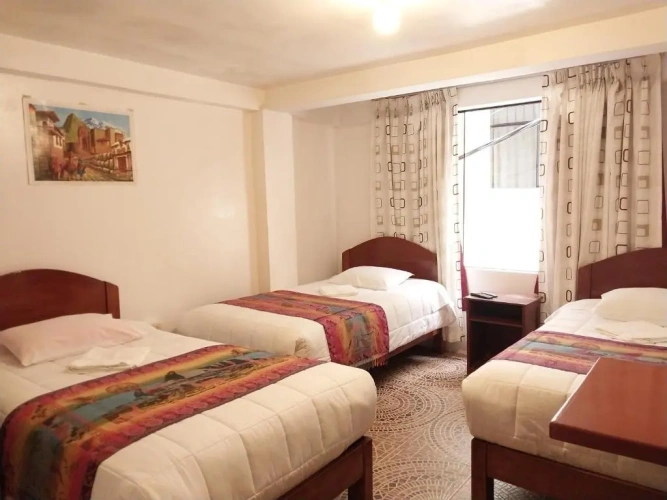 Standard Triple room