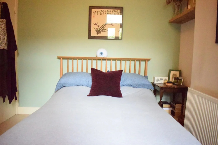 Spacious 1 Bedroom Victorian Apartment