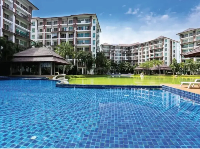 Ad Condominium Bang Saray F2 R205