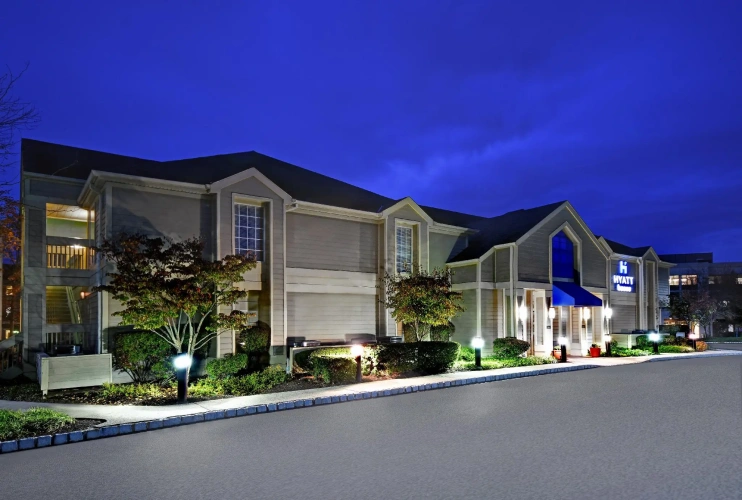 1 Bedroom Accessible Double Suite