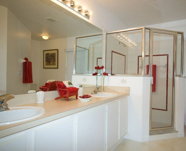 Davenport Luxury by TS Vacation Homes