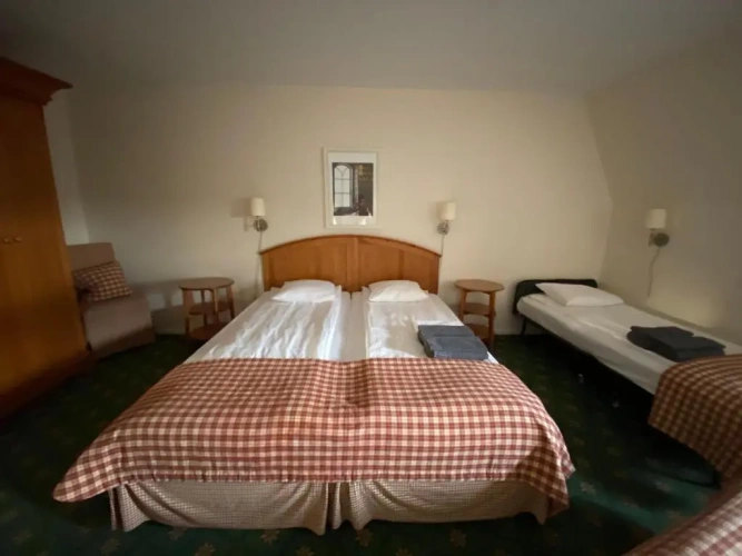 Standard Family room