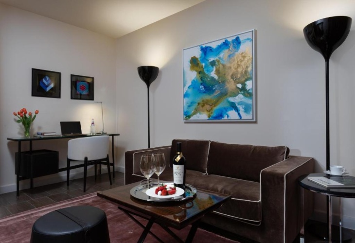 Premium Suite with balcony