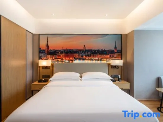 Standard Double room with view