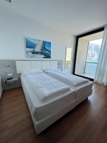 Standard Triple room with balcony and with lake view