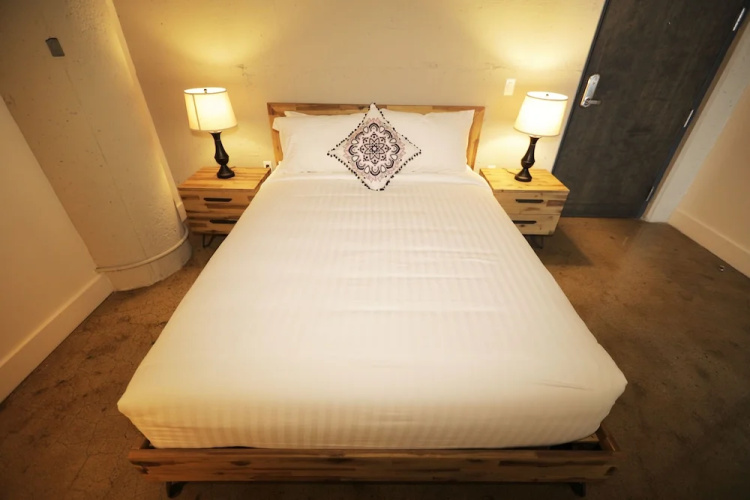 Downtown Lofty Suites