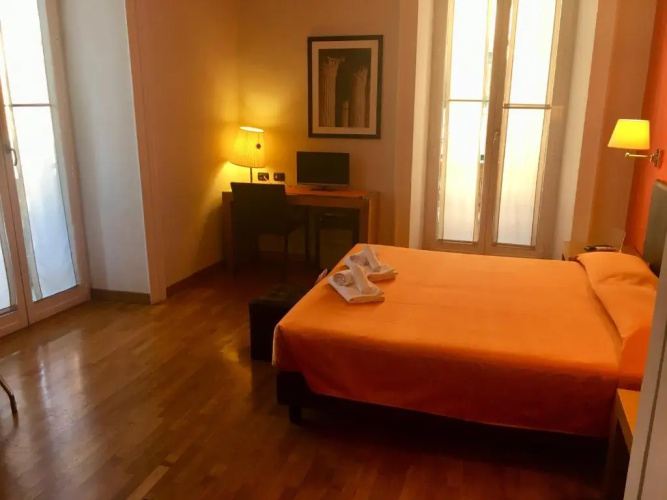 Sky Blue Palace Rome Hotel