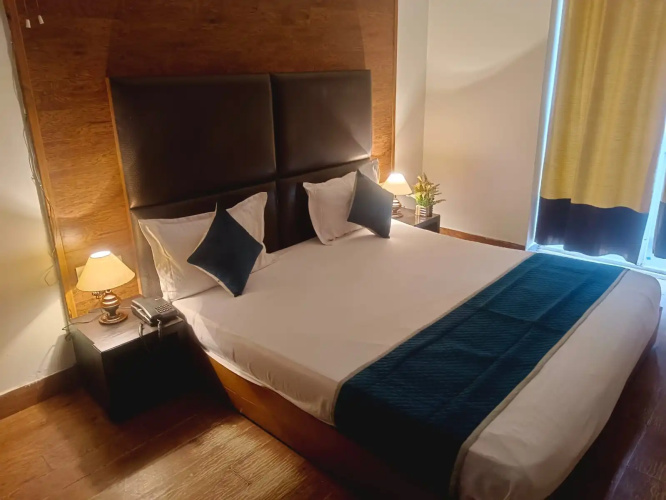 Hotel JPS Residency