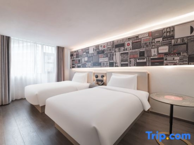 Business Twin room