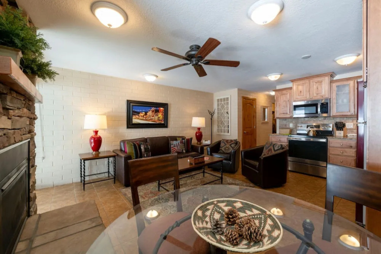 Park Avenue 1 Bedroom Condominiums