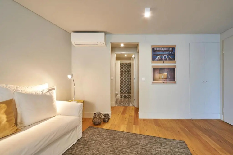 Modern Apartment Bica dos Olhos