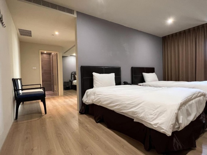 Classic Quadruple room