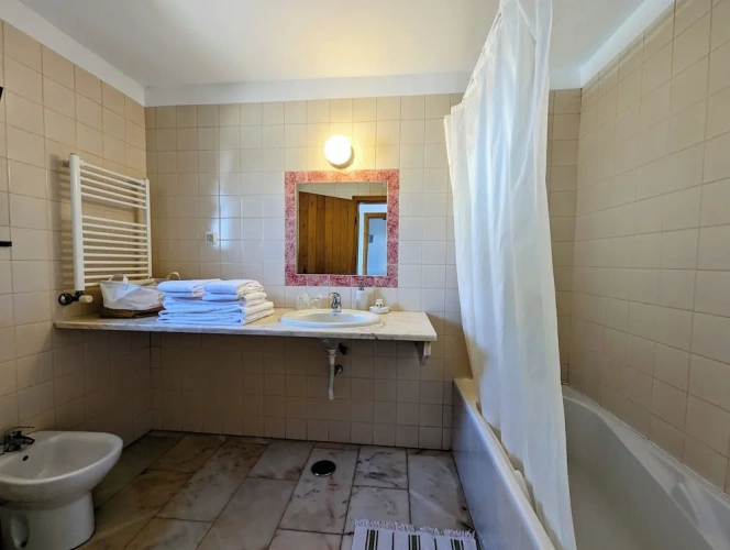 1 Bedroom Standard Suite with partial ocean view