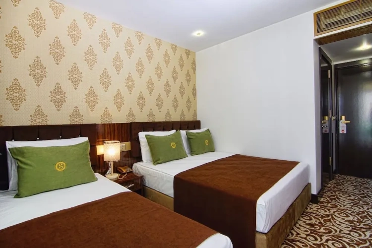 Standard Double room with balcony and with city view