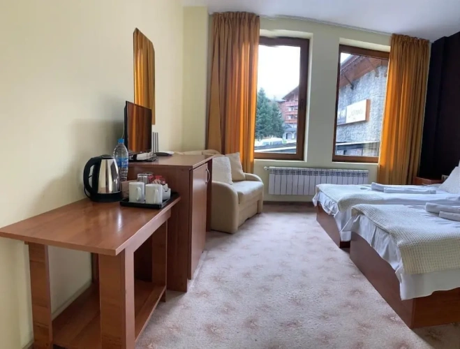 1 Bedroom Standard room with balcony and with city view