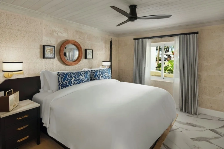 Double Suite with balcony and with ocean view