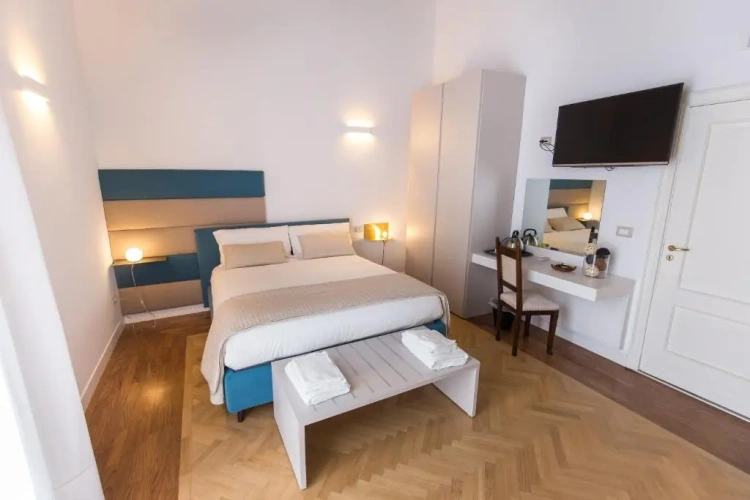 Triple room