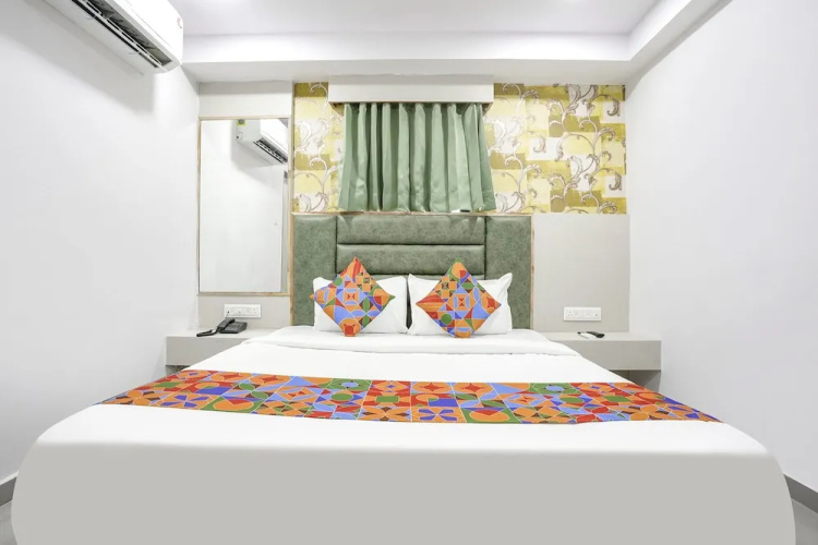 Fabhotel Grey Sky