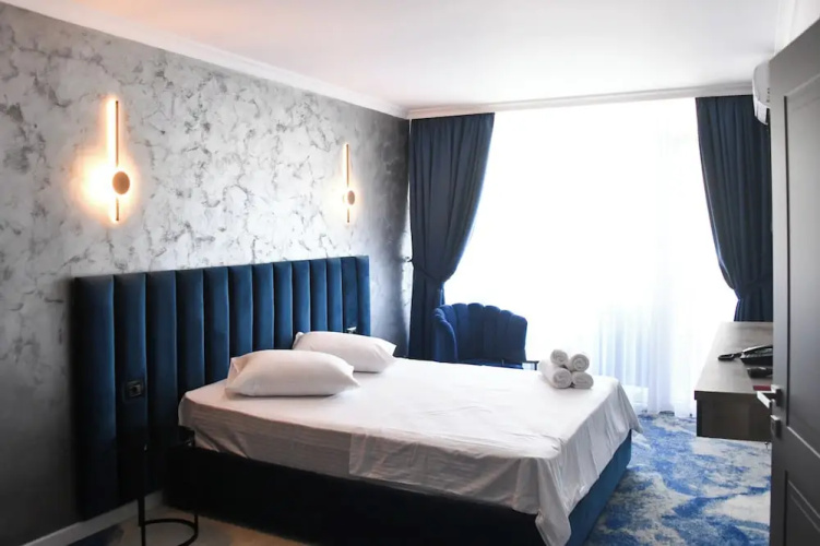 Hotel Topaz