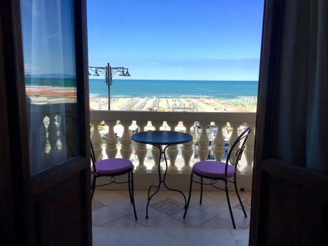 Standard Triple room with balcony and with sea view