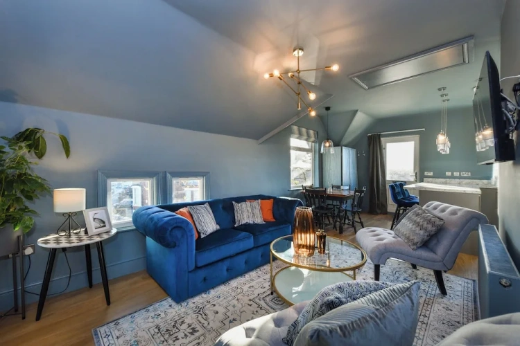 1 Bedroom Apartment