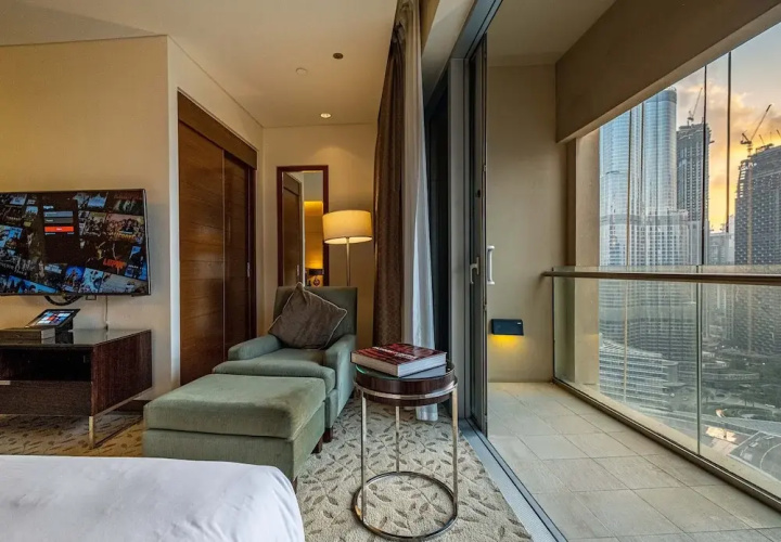 Spacious & Chic Address Dubai Mall Residence