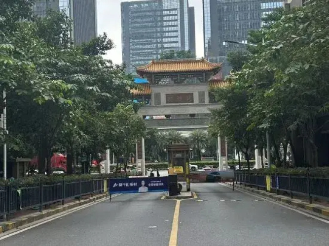 Huaji Apartment Hostel (Pazhou Complex)